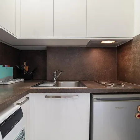 Apartman No8 Spacious Center *