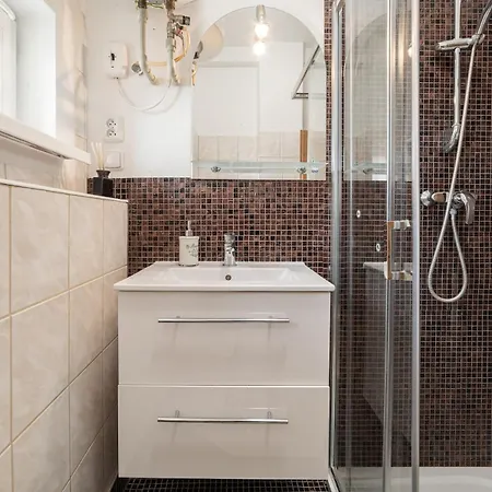 No8 Spacious Center 公寓 *