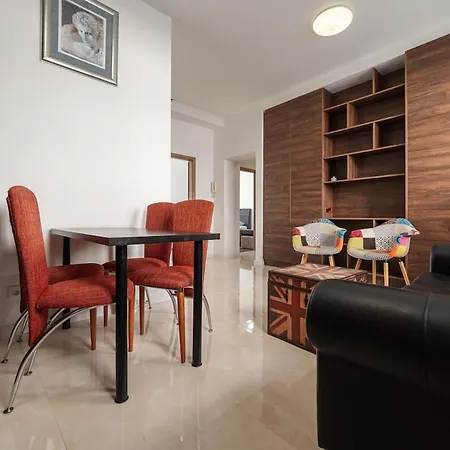 No8 Spacious Center * Bratislava