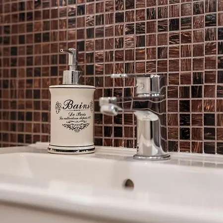 No8 Spacious Center 公寓 *