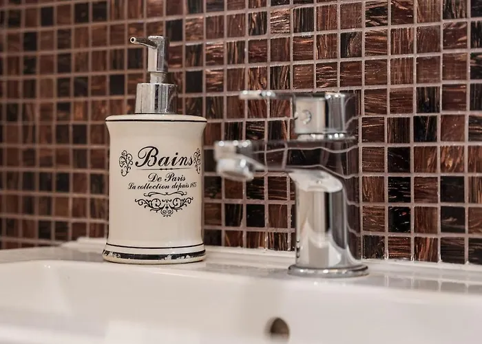 No8 Spacious Center Apartment *