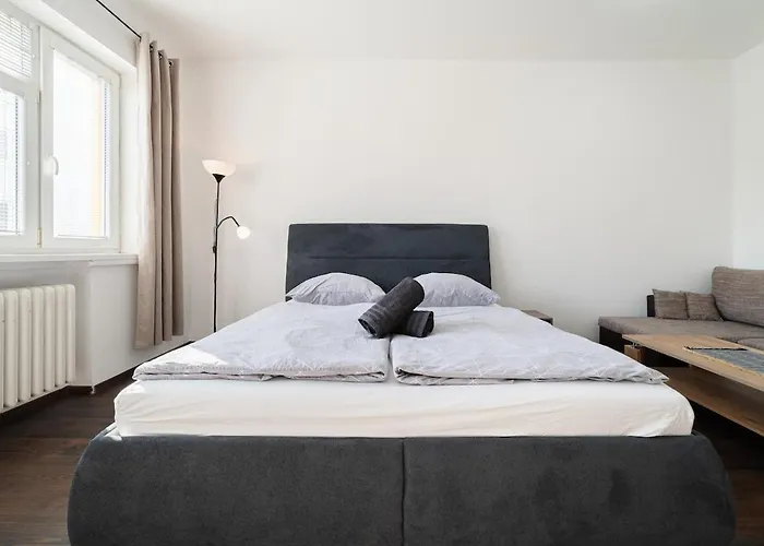 Apartament No8 Spacious Center Bratislava