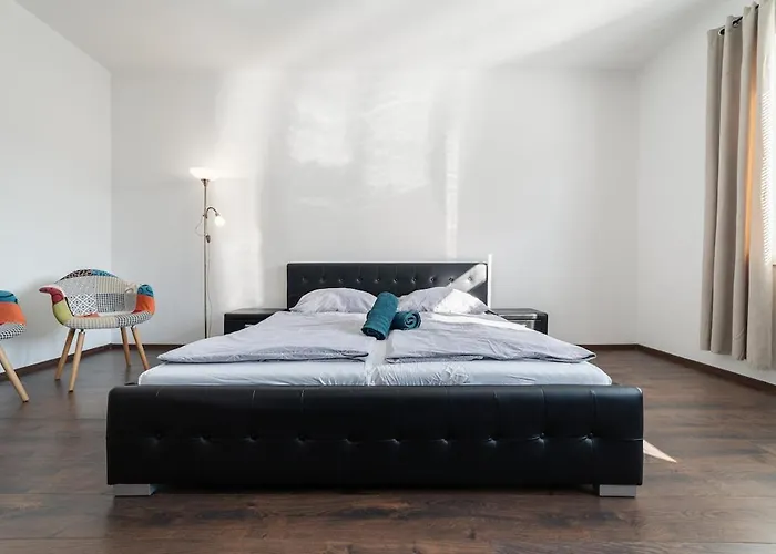 No8 Spacious Center *