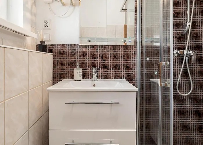 No8 Spacious Center Lägenhet *